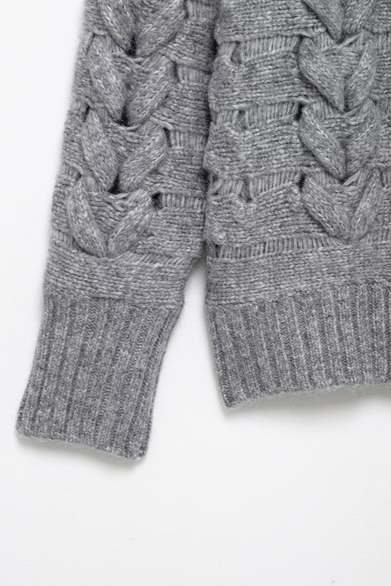 Cable Knit Pullover Sweater