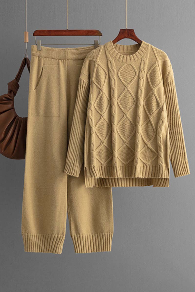 Cable Knit Pullover and Pants Set