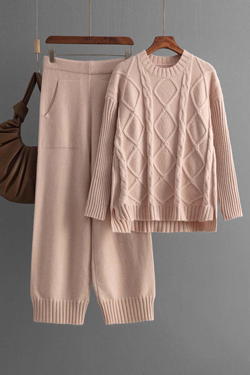 Cable Knit Pullover and Pants Set