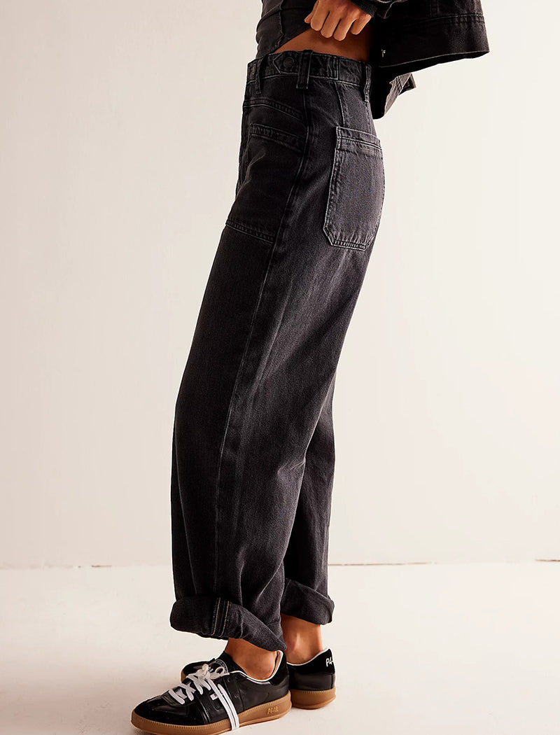 Buttoned Straight-Leg Denim Pants