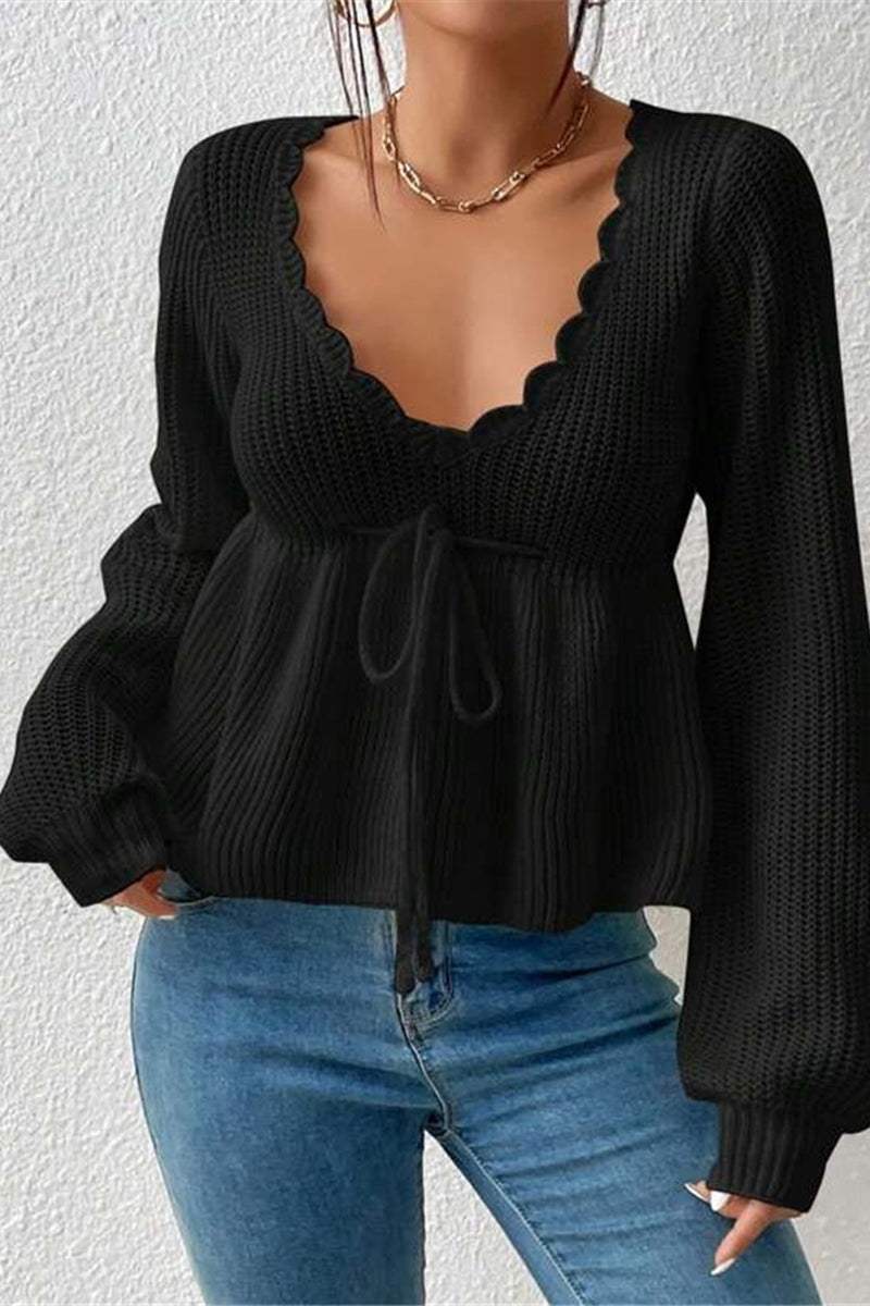 Scallop Trim Knit Peplum Top