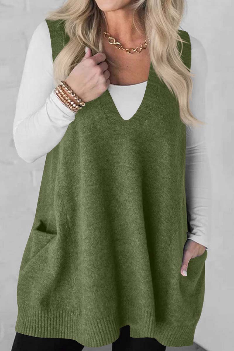 Sleeveless Knit Tunic with Pockets