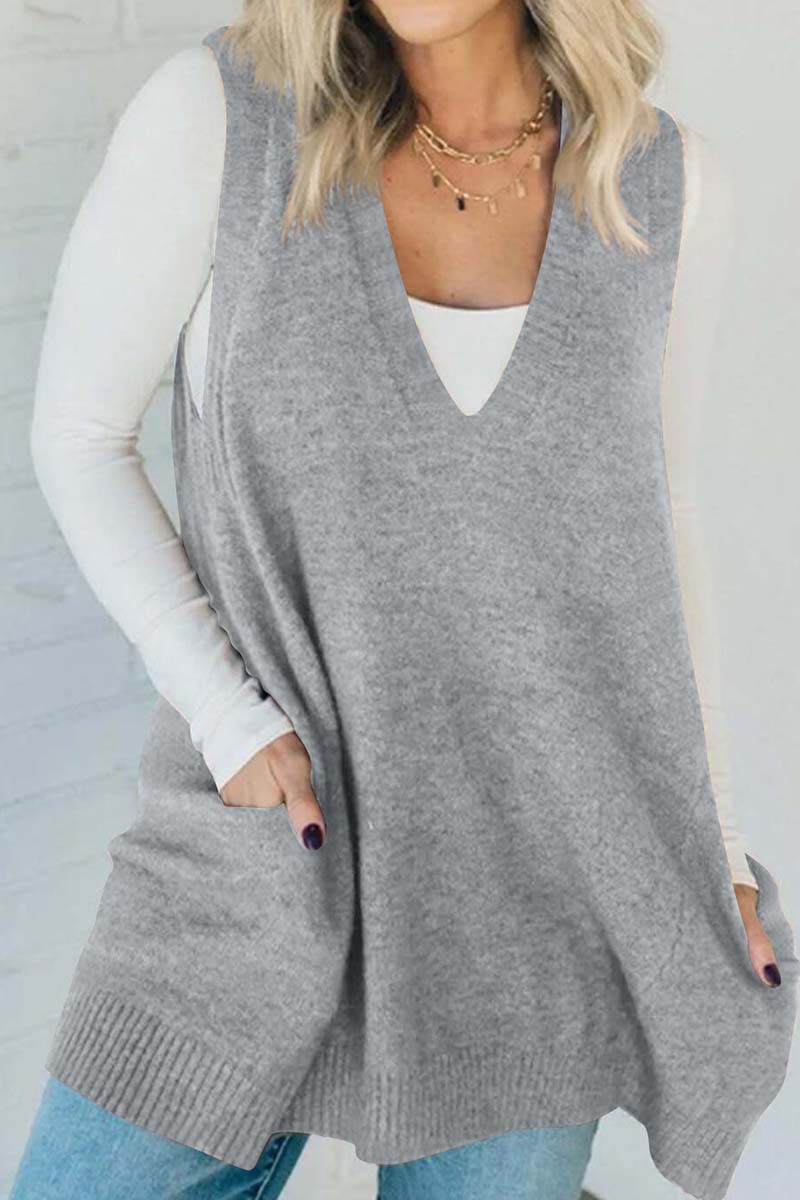 Sleeveless Knit Tunic with Pockets