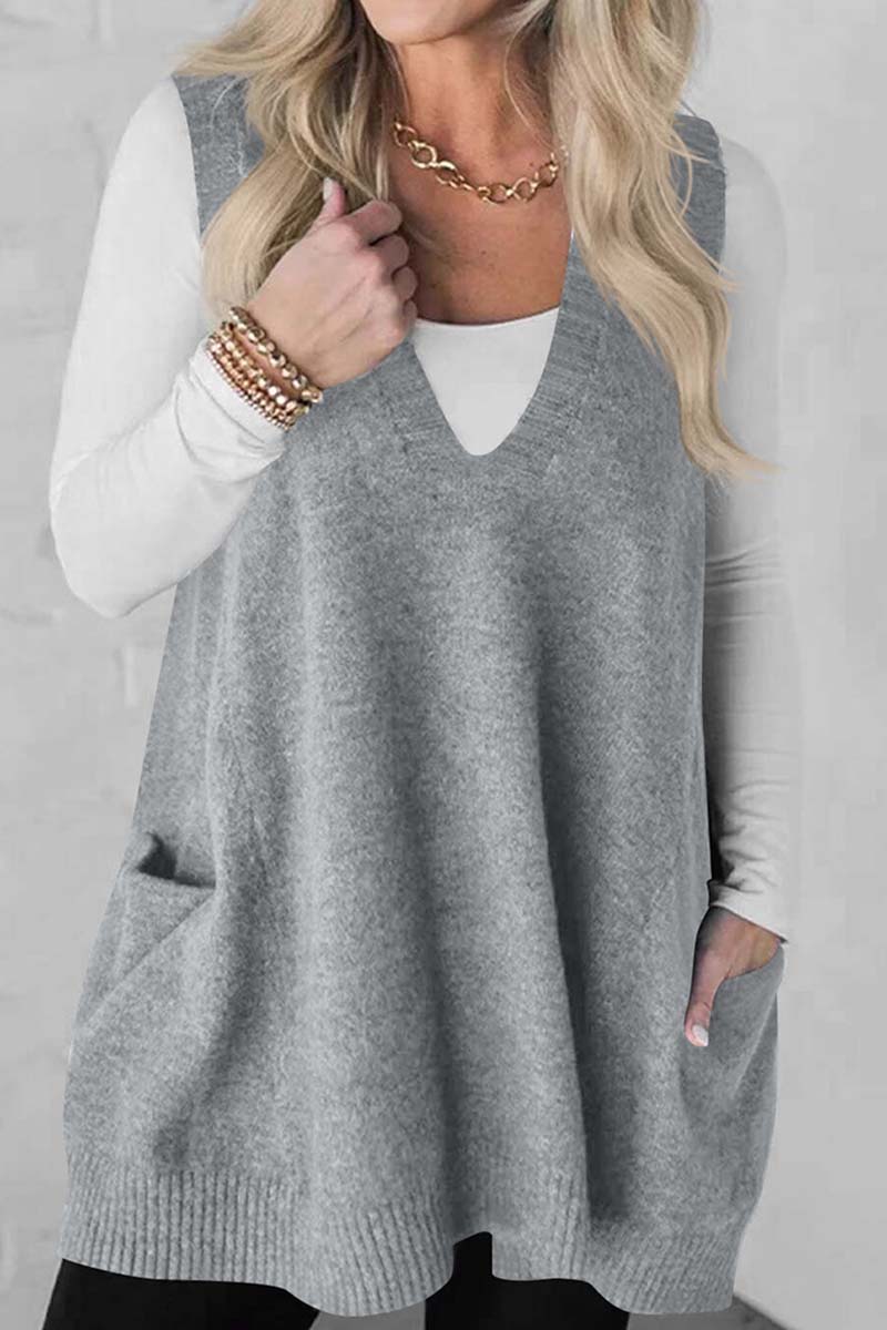 Sleeveless Knit Tunic with Pockets