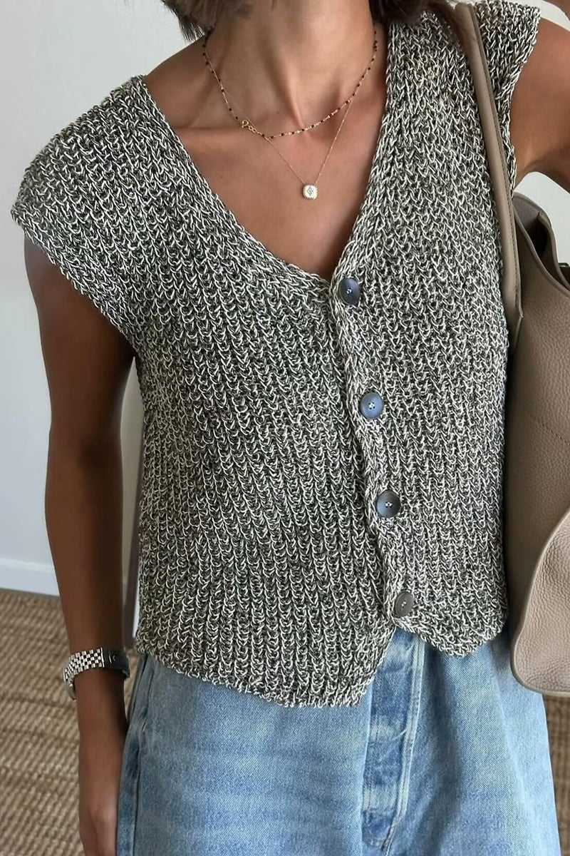 Textured Knit Buttoned Vest