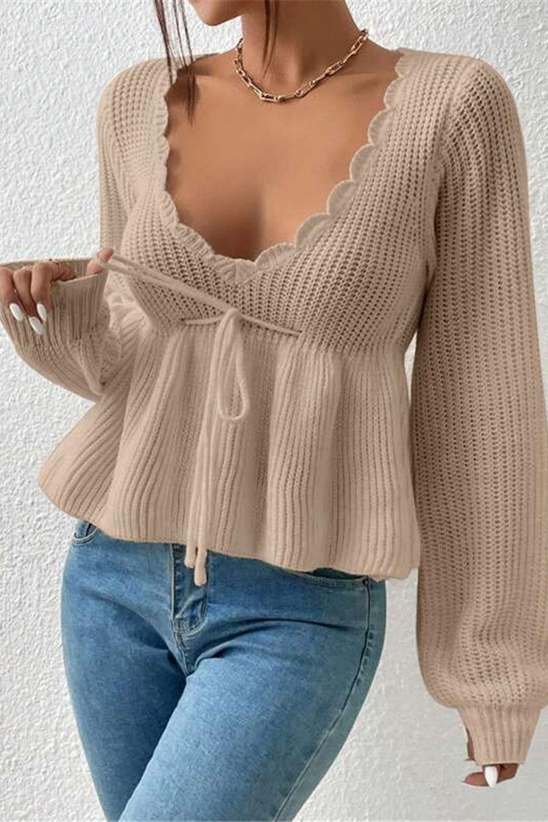 Scallop Trim Knit Peplum Top