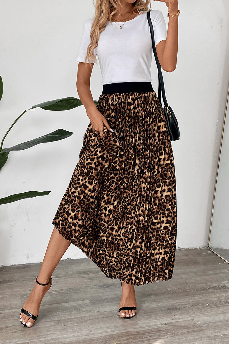 Pleated A-Line Skirt with Leopard Print