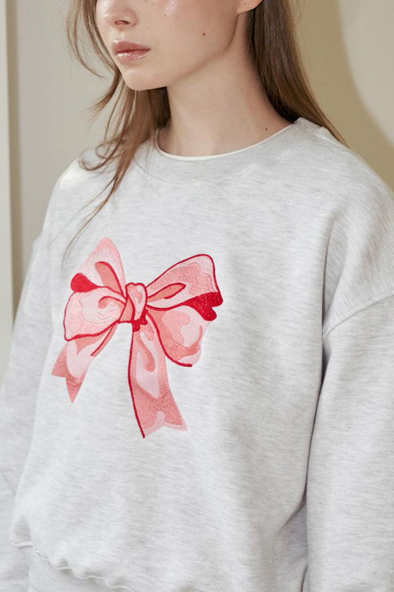 Bow Graphic Crew Neck Sweatshirt
