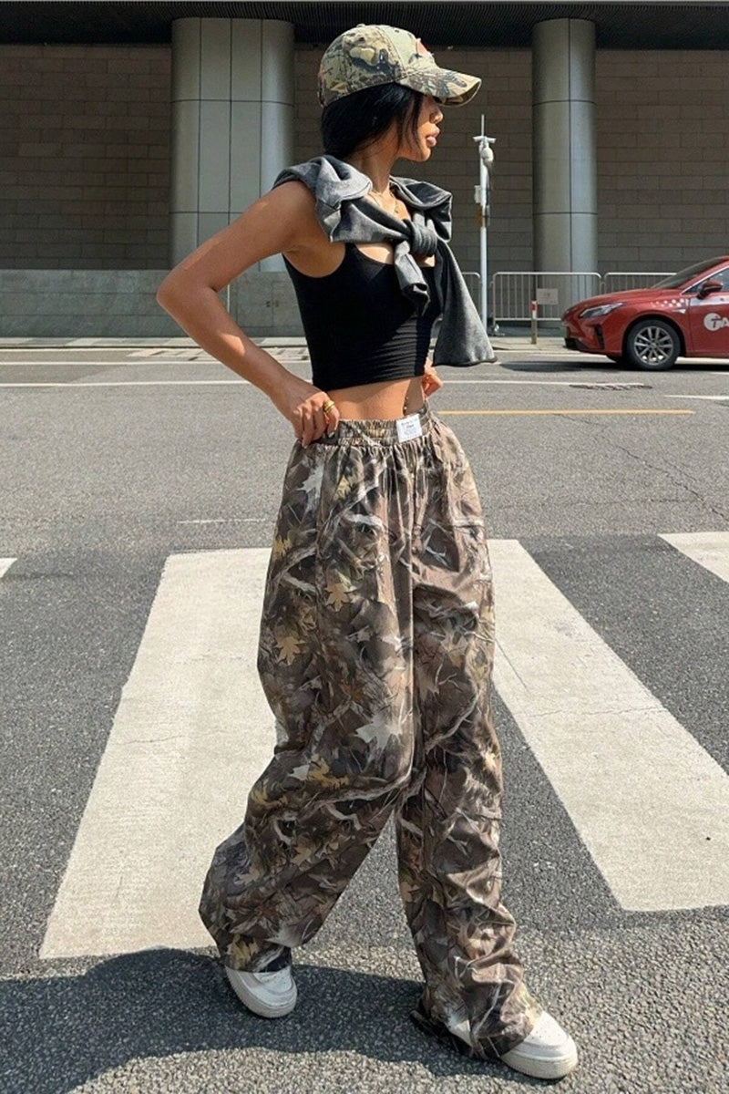 Camouflage Pattern/Solid Baggy Pants