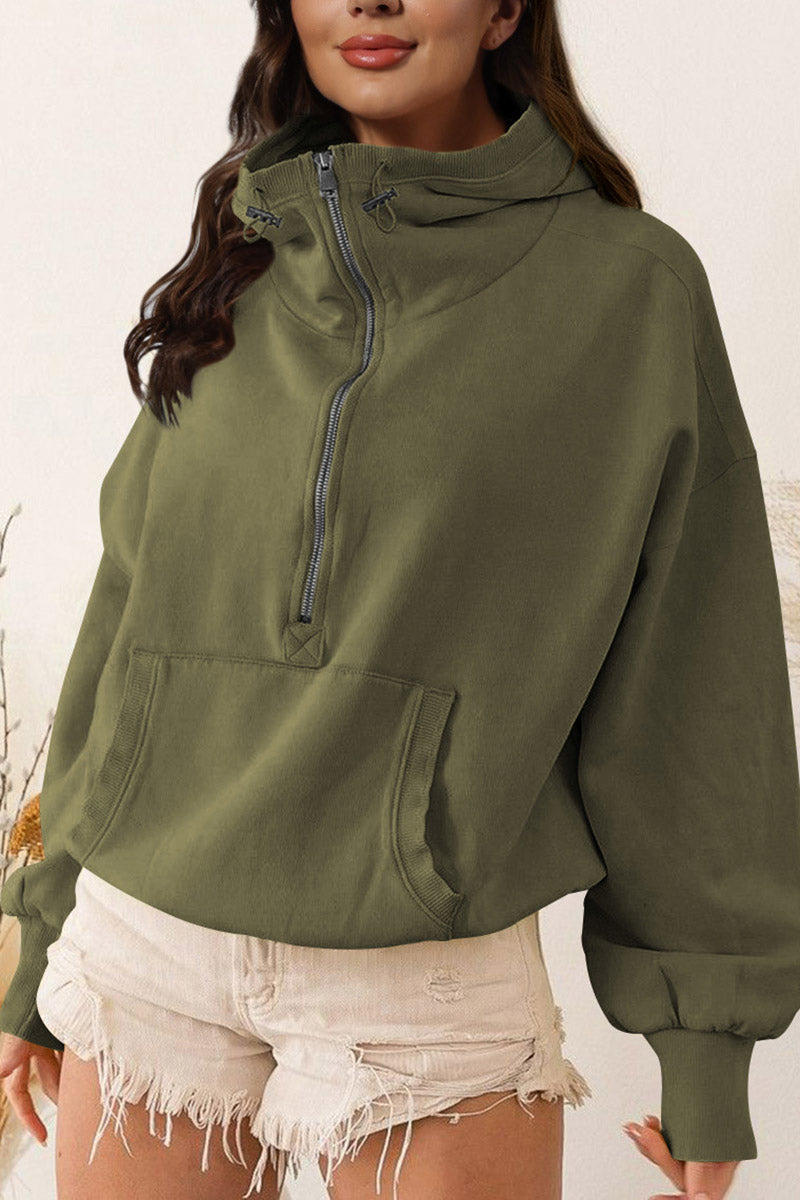 Relaxed-Fit Hoodie with Front Pockets