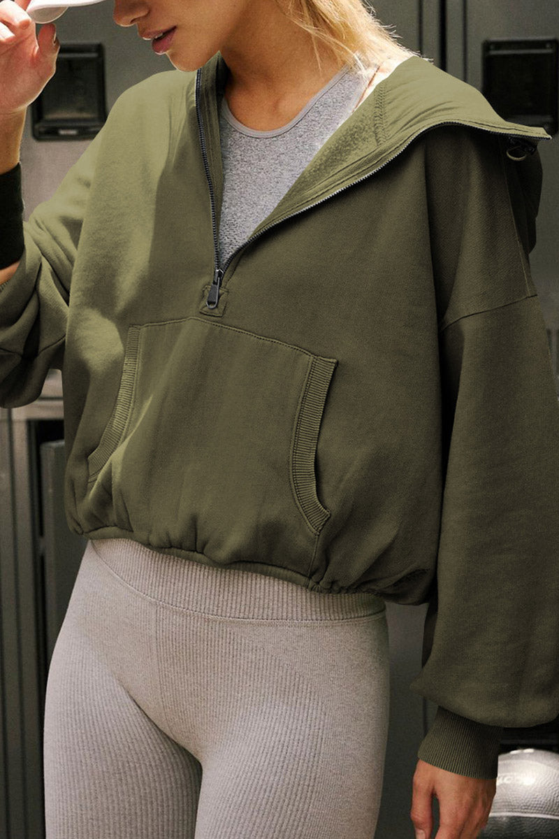 Relaxed-Fit Hoodie with Front Pockets