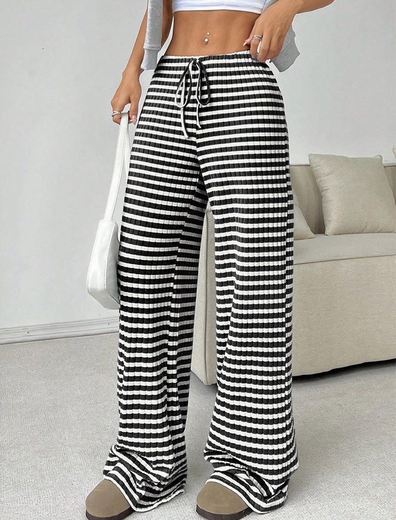 Drawstring Straight-Leg Pants